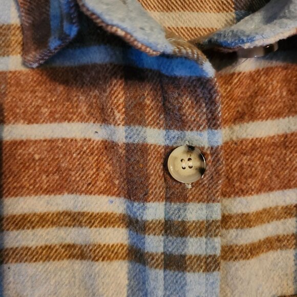 Small Ford Official Licensed Product Plaid Flannel Shirt with Bronco Truck Print - Picture 5 of 13